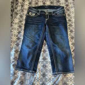 Vigoss Women's Dark Wash Capris